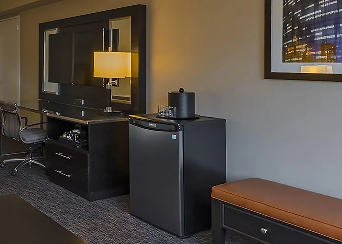 Holiday Inn Chicago Mart Plaza River North, An Ihg Hotel